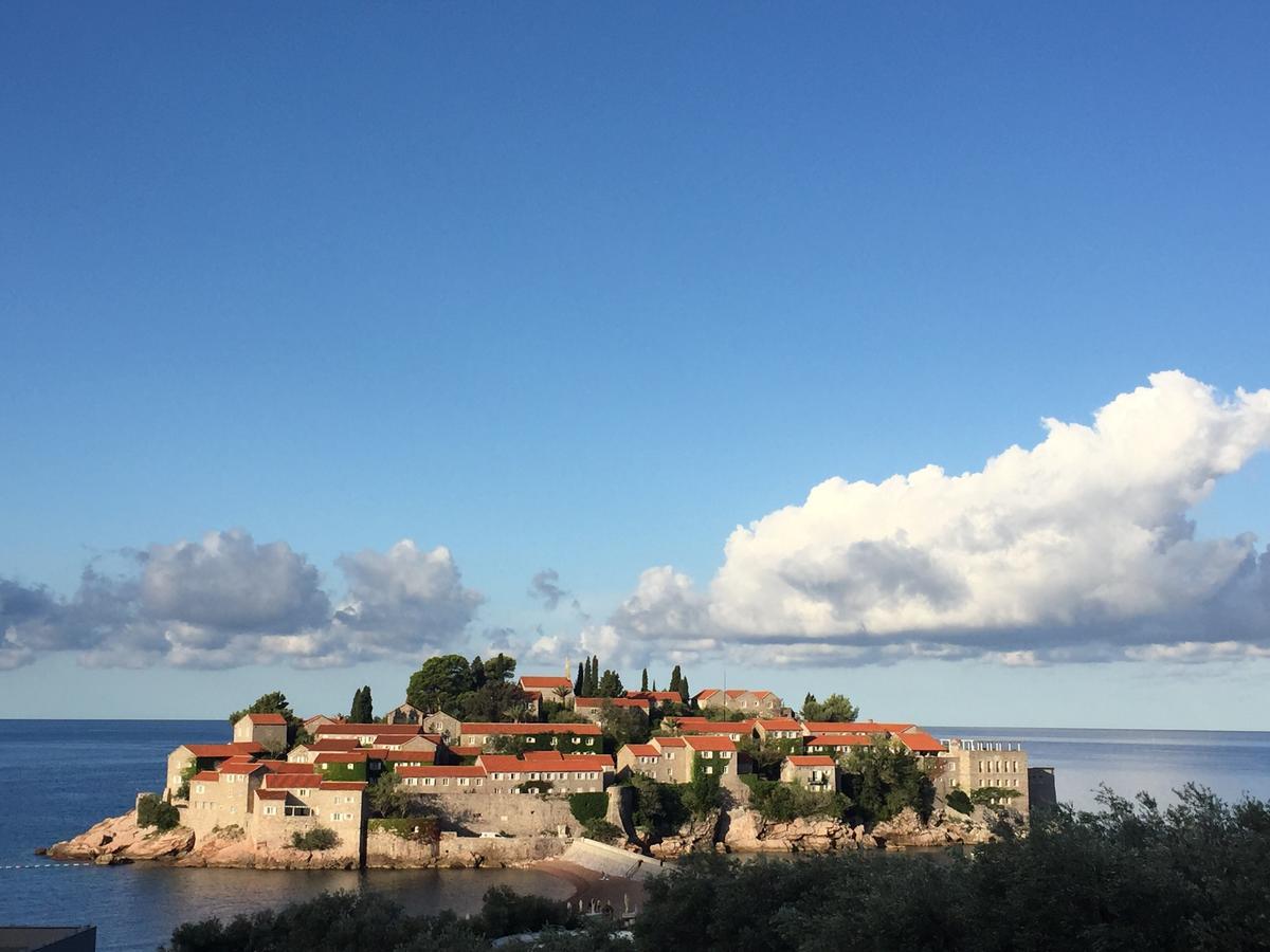 Apartments Vila Andja Sveti Stefan Eksteriør billede